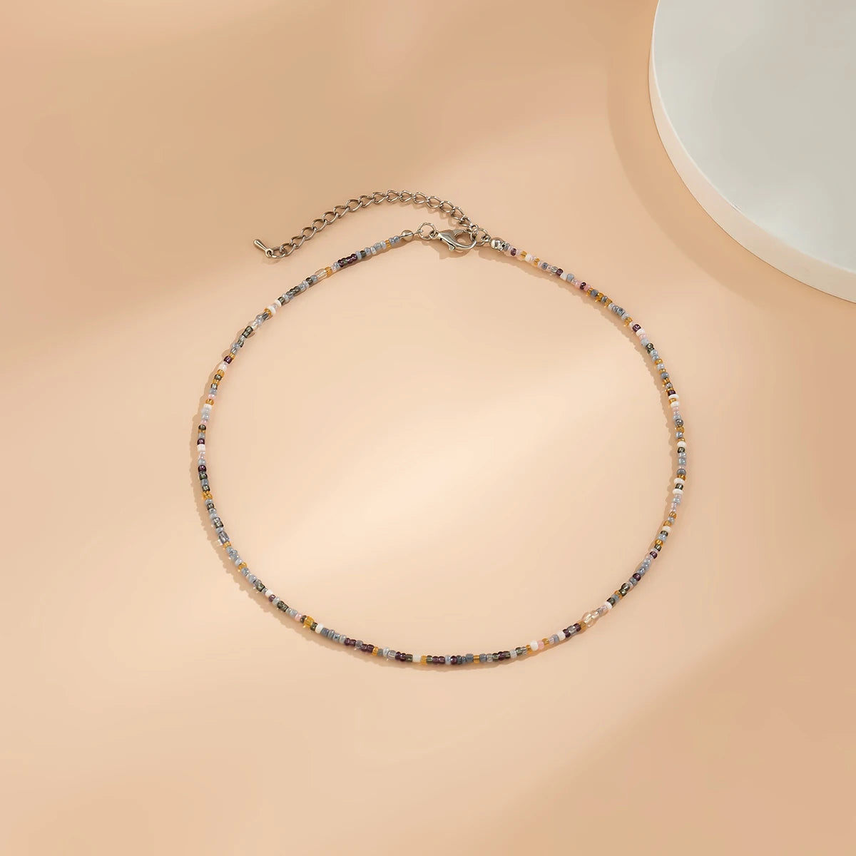 Collana girocollo boho con perline multicolori – Fatto a mano