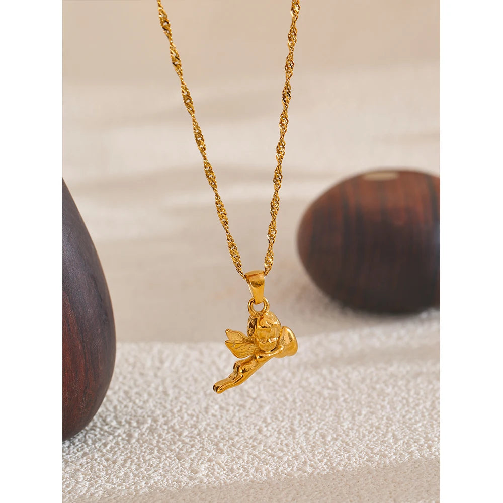 Collana Angelo dell’Amore – Acciaio Inossidabile Placcato Oro 18K
