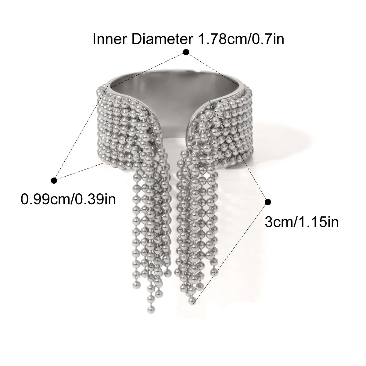 Bracciale con nappa e anello – Eleganza senza tempo