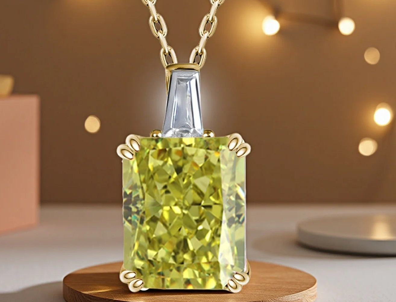 Collana “Blue Radiance” – Taglio Ghiaccio