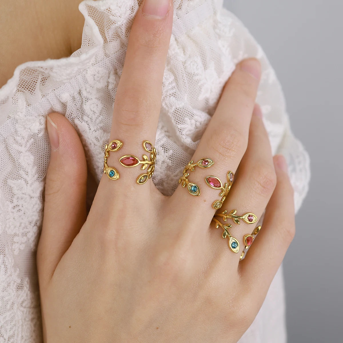 Anello con Cristallo in Acciaio Inossidabile – Stile Vintage Oro