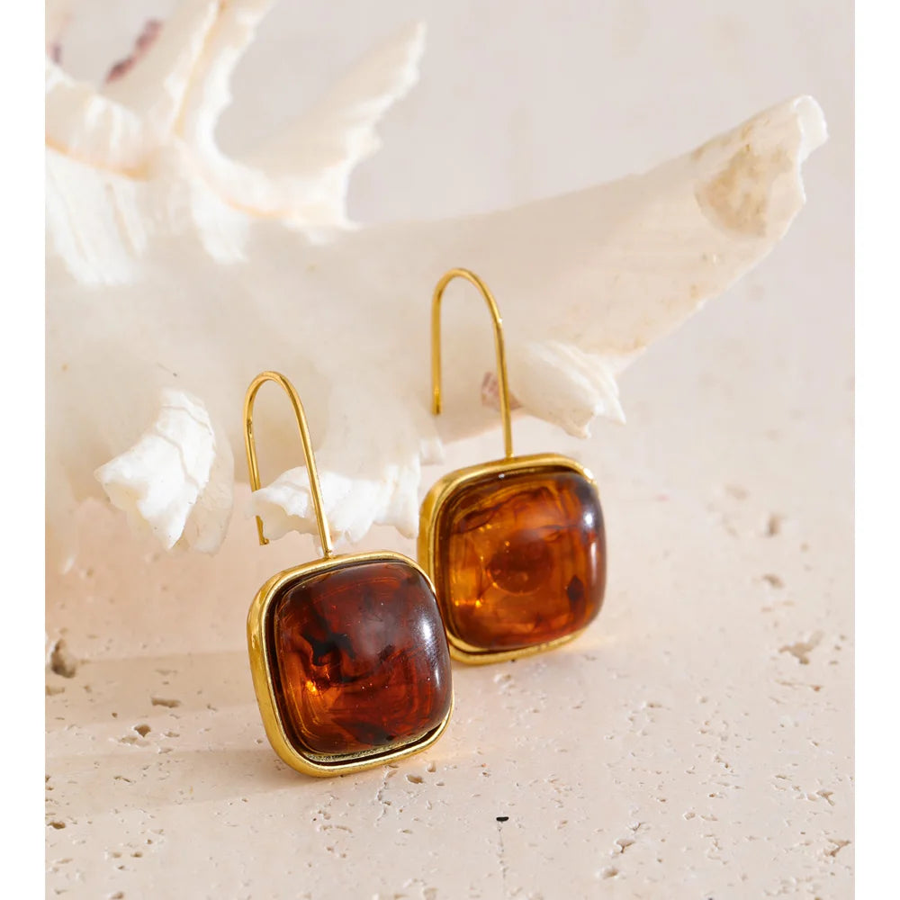 Orecchini “Soft Amber” – Eleganza Lunare