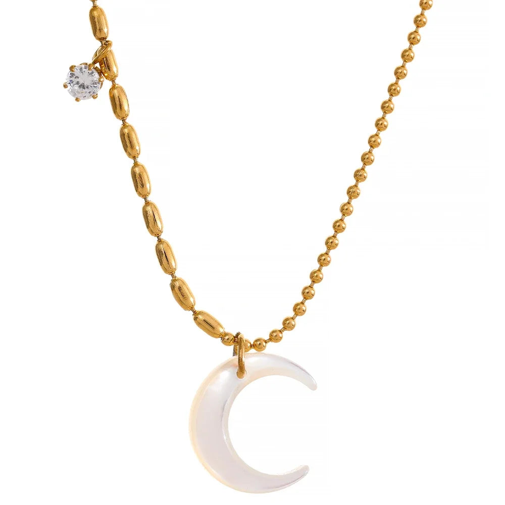 Collana con Luna in Conchiglia Bianca e Zircone – Acciaio Inossidabile Oro