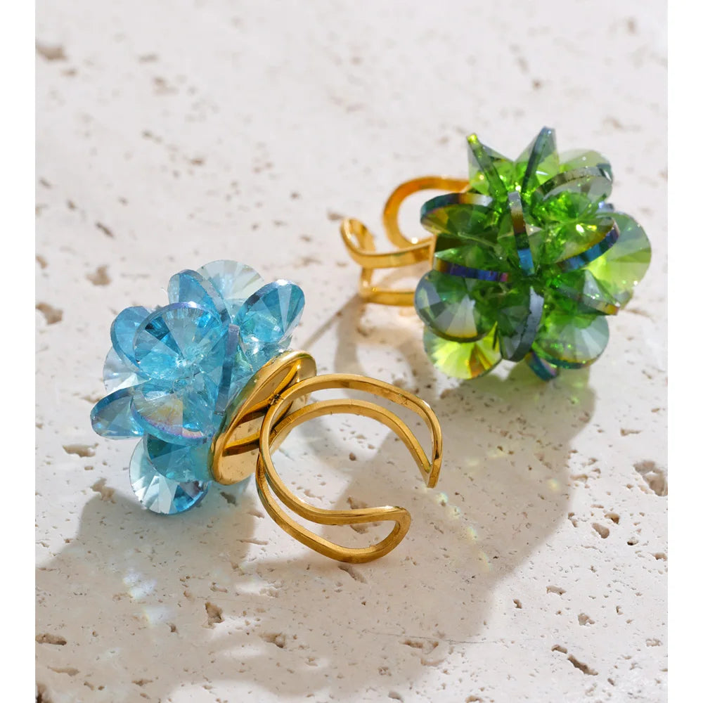 Anello “Crystal Bloom” – Sfera di Cristallo Colorata