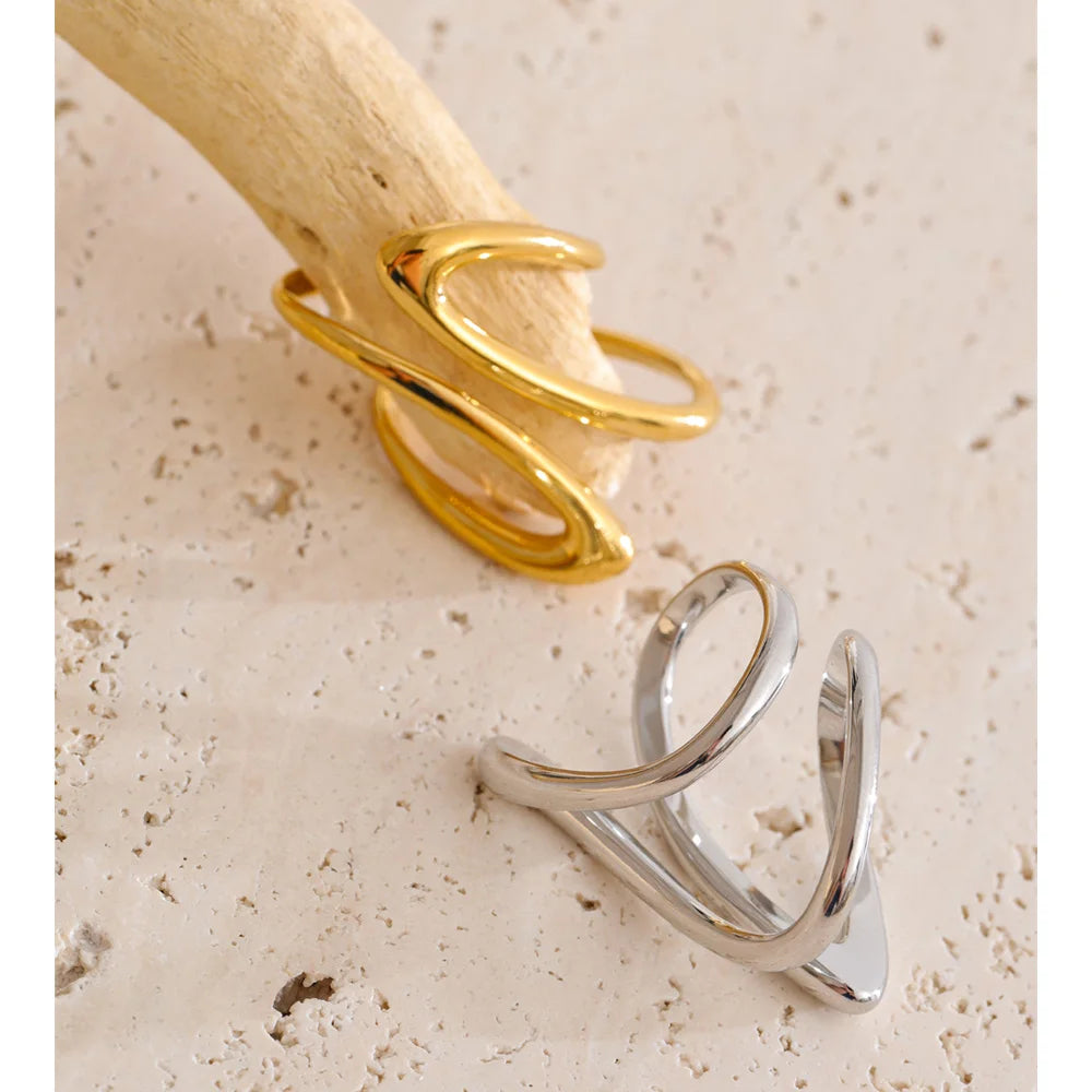 Anello “Aura Line” – Forme Fluide