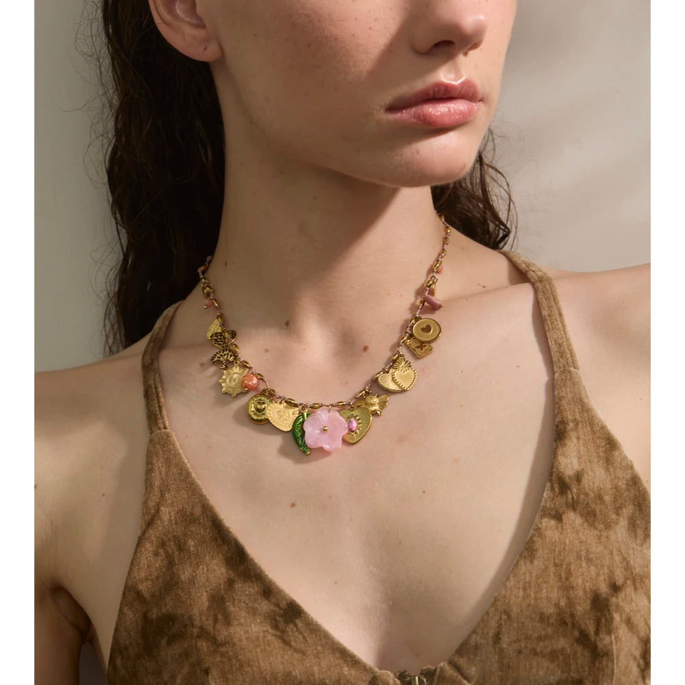 Collana Charm Multiciondolo – Acciaio Inossidabile Oro & Resina