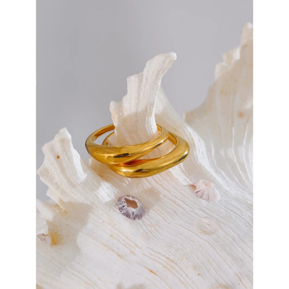 Anello Minimal Chic – Acciaio Inossidabile Oro 18K | 2 Stili