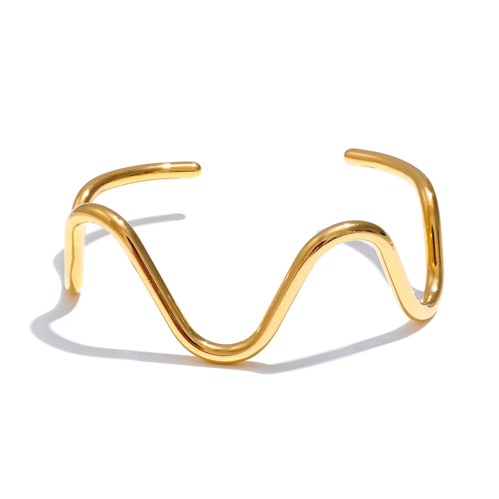 Bracciale Onda Dorata – Armonia e Movimento