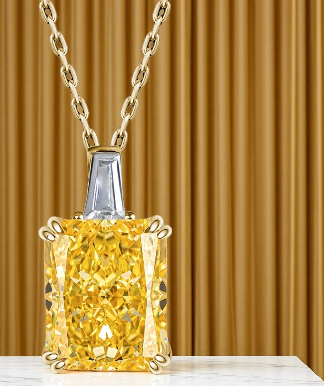 Collana “Blue Radiance” – Taglio Ghiaccio