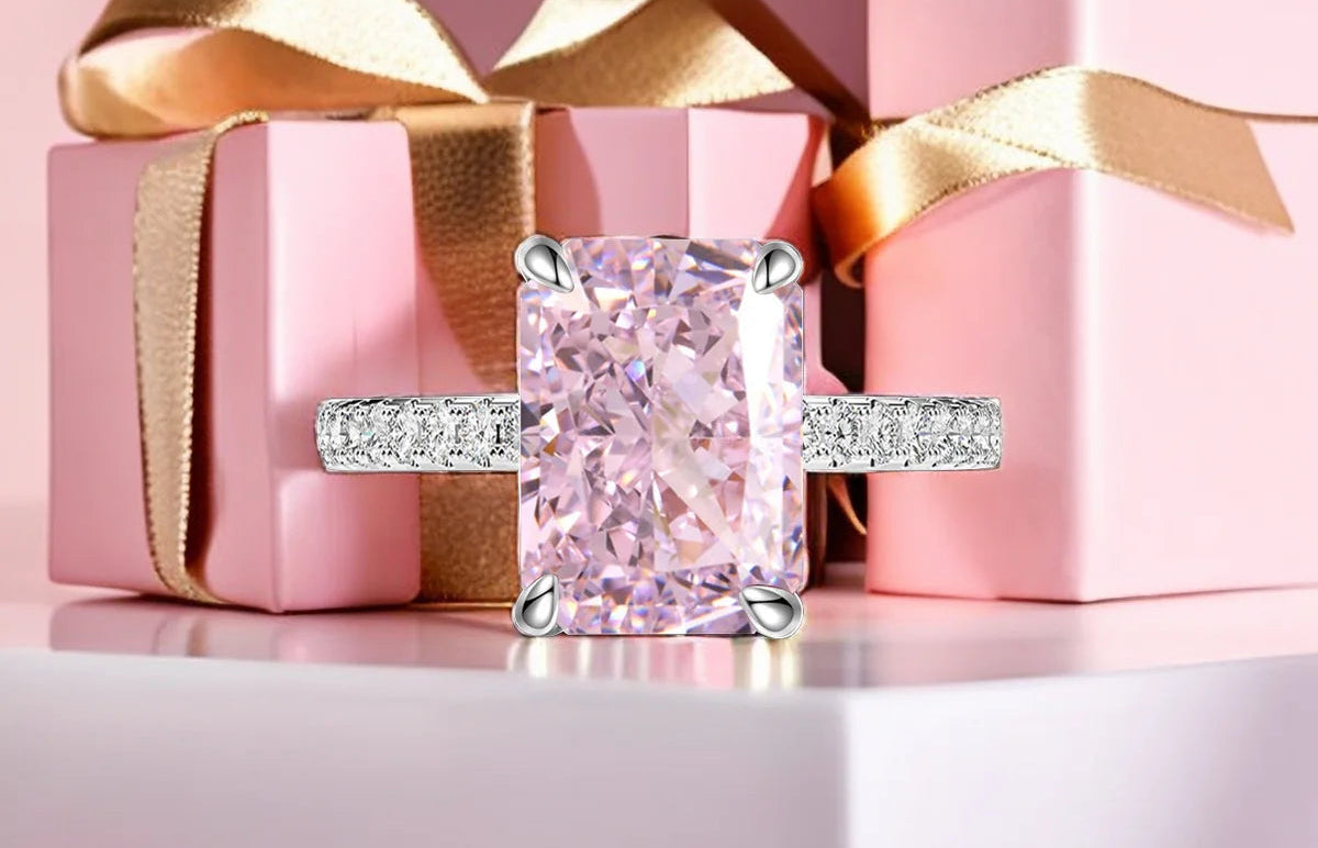 Anello “Crystal Shine” in Argento S925 – Taglio Ghiaccio Premium