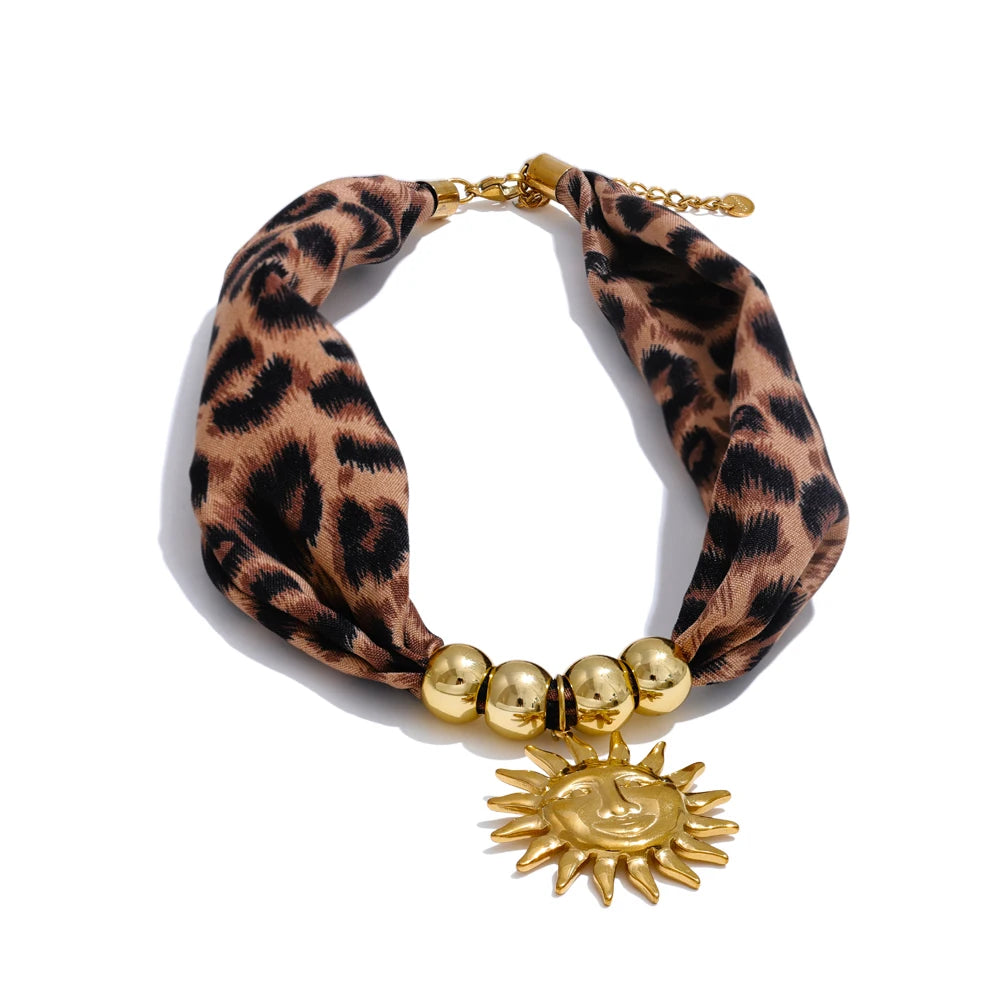 Collana Leopardo con Ciondolo – Sole o Fiore | Stile Boho Chic