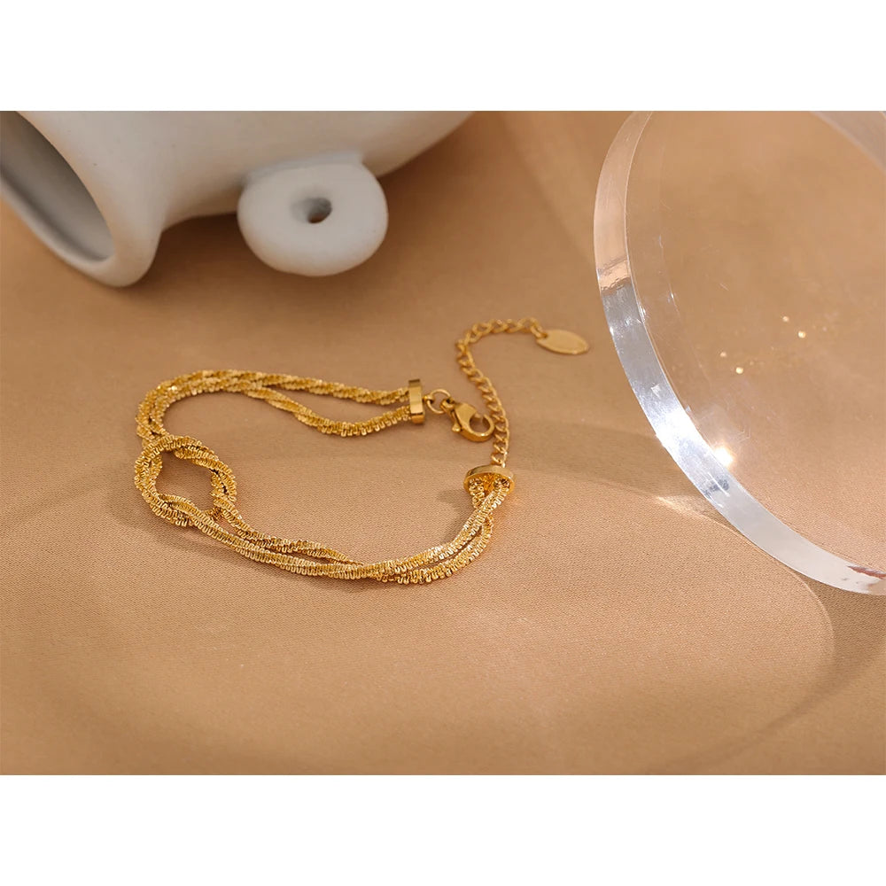Bracciale Nodo Dorato – Legame e Armonia