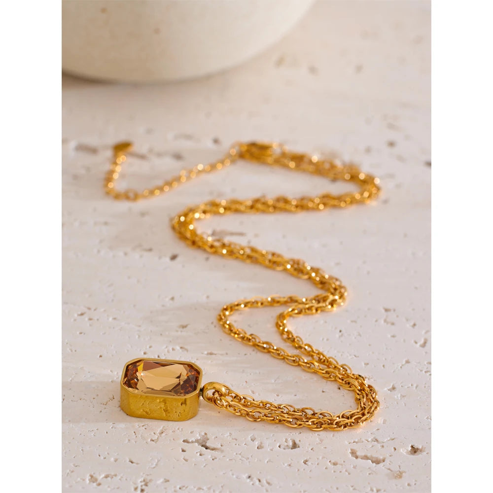 Collana Dorata con Zircone Champagne