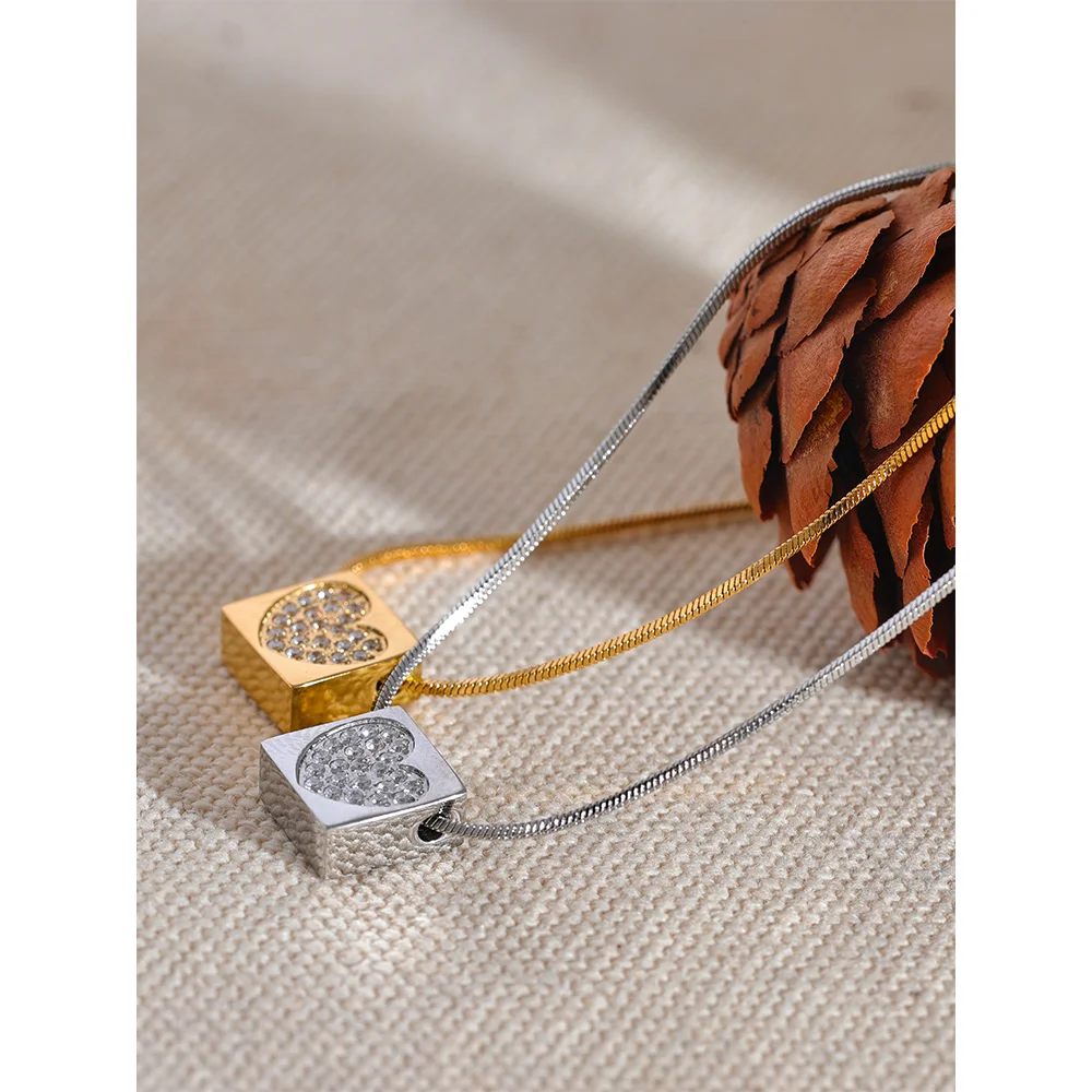 Collana Cuore Luminoso – Amore Infinito