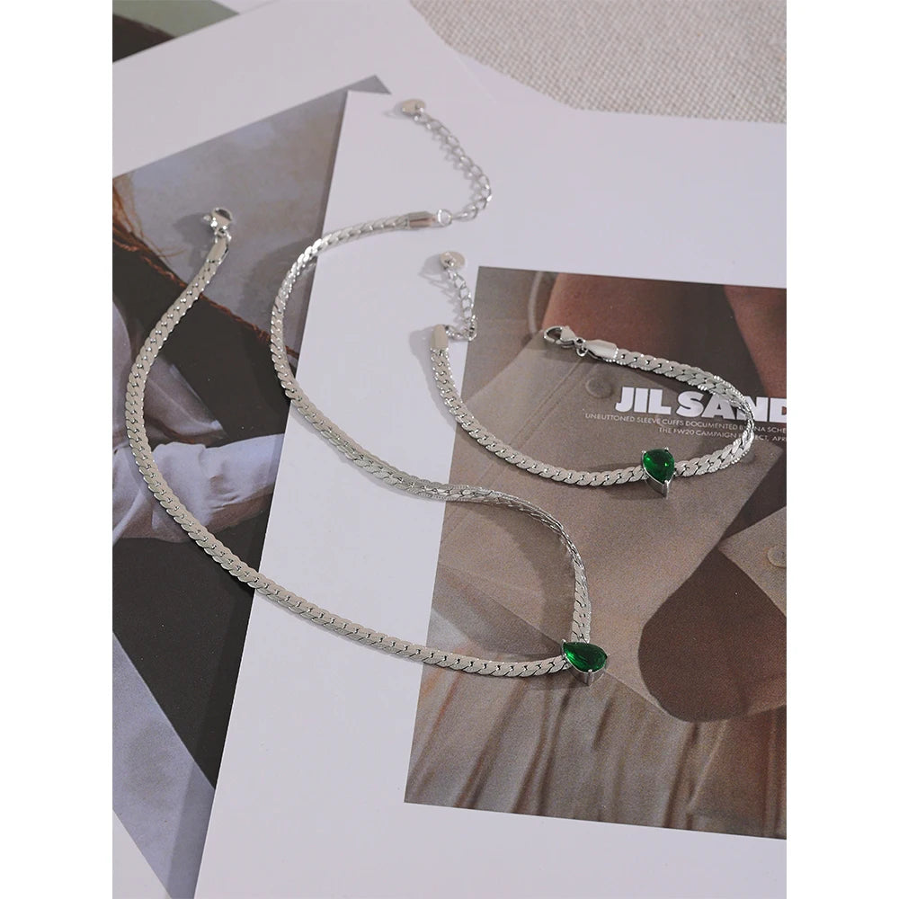 Set Eleganza Dorata – Collana e Bracciale con Zircone Luminoso