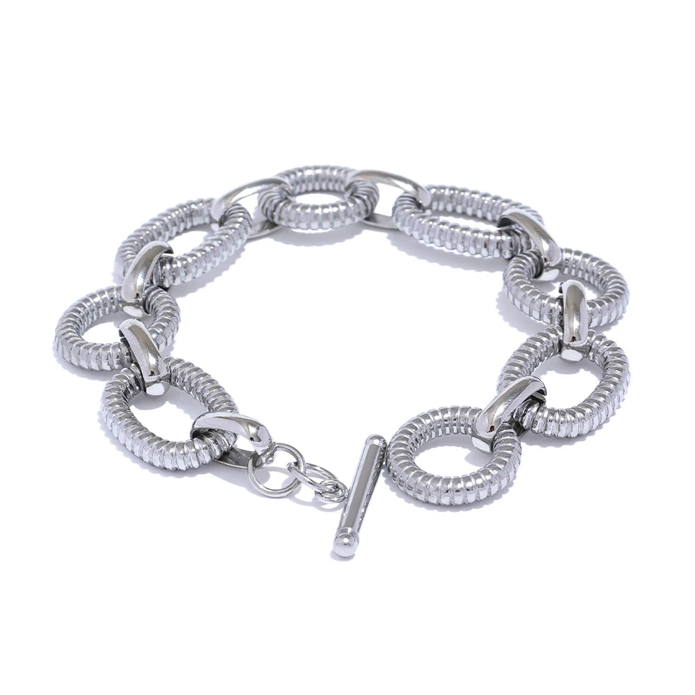 Bracciale Catena Ovale – Forza e Stile
