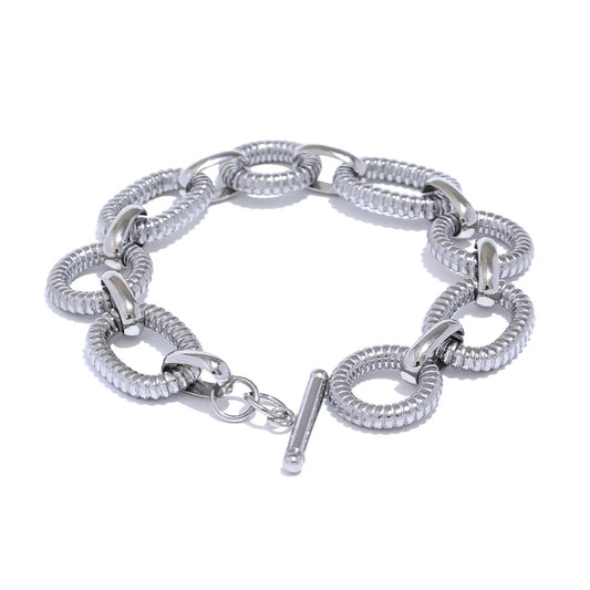 Bracciale Catena Ovale – Forza e Stile