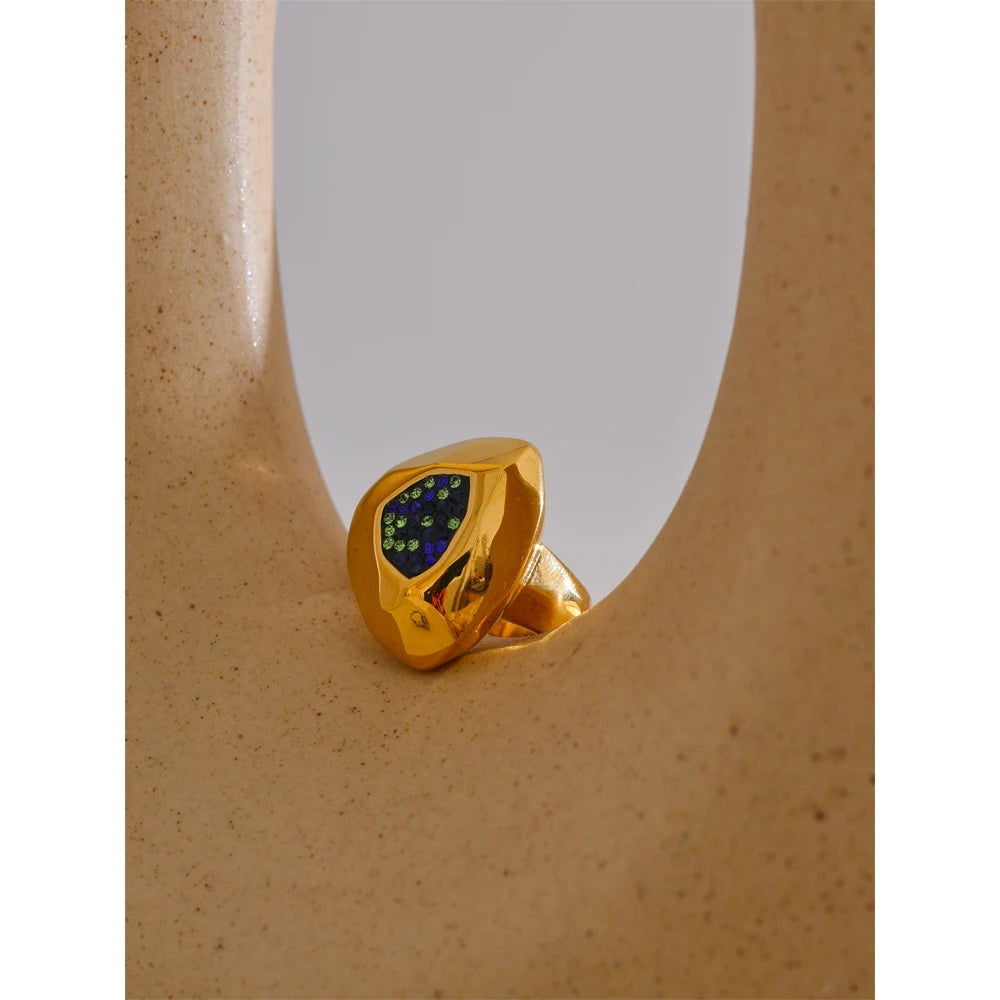 Anello Geometrico Blue Vision – Eleganza Contemporanea