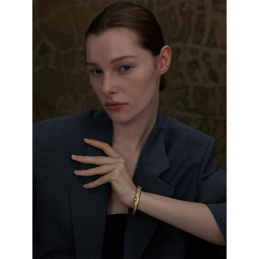 Bracciale Cuore di Luce – Eleganza Dorata