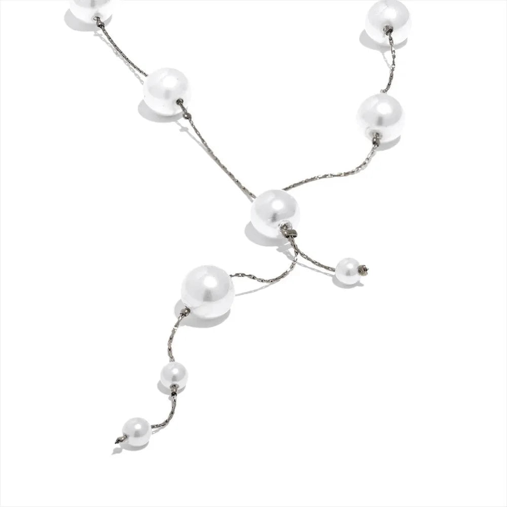 Collana “Pearl Whisper” – Eleganza Leggera e Raffinata
