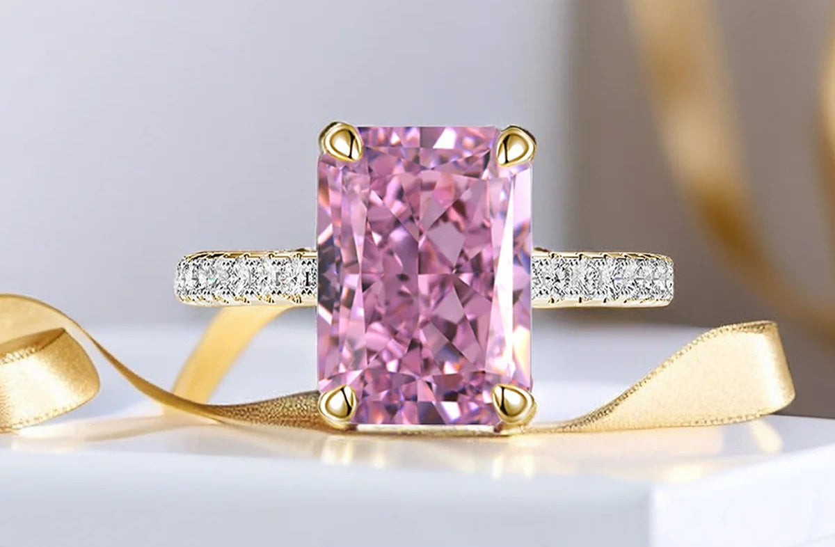 Anello “Crystal Shine” in Argento S925 – Taglio Ghiaccio Premium