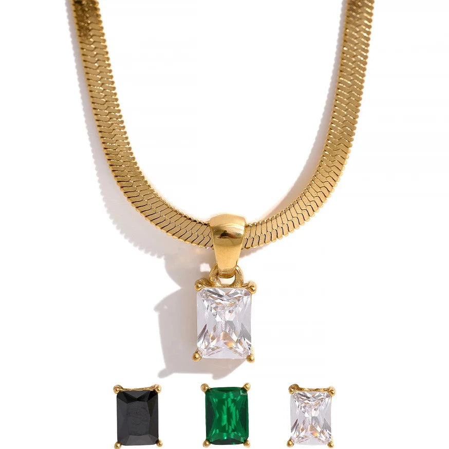 Collana Serpente Dorata con Zircone Quadrato