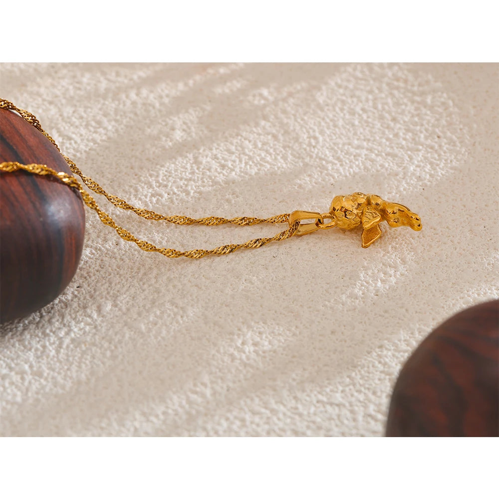 Collana Angelo dell’Amore – Acciaio Inossidabile Placcato Oro 18K