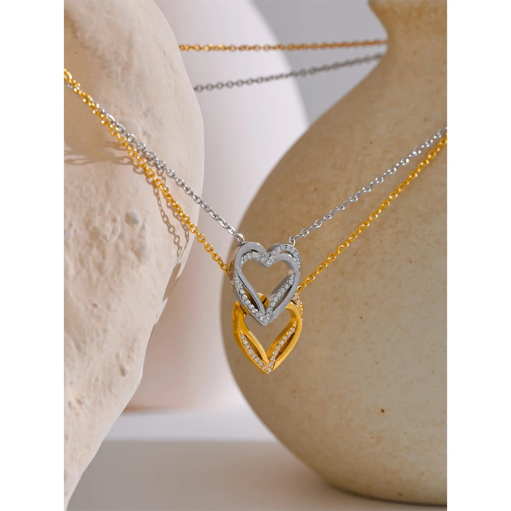 Collana con Cuore Cavo e Zirconi