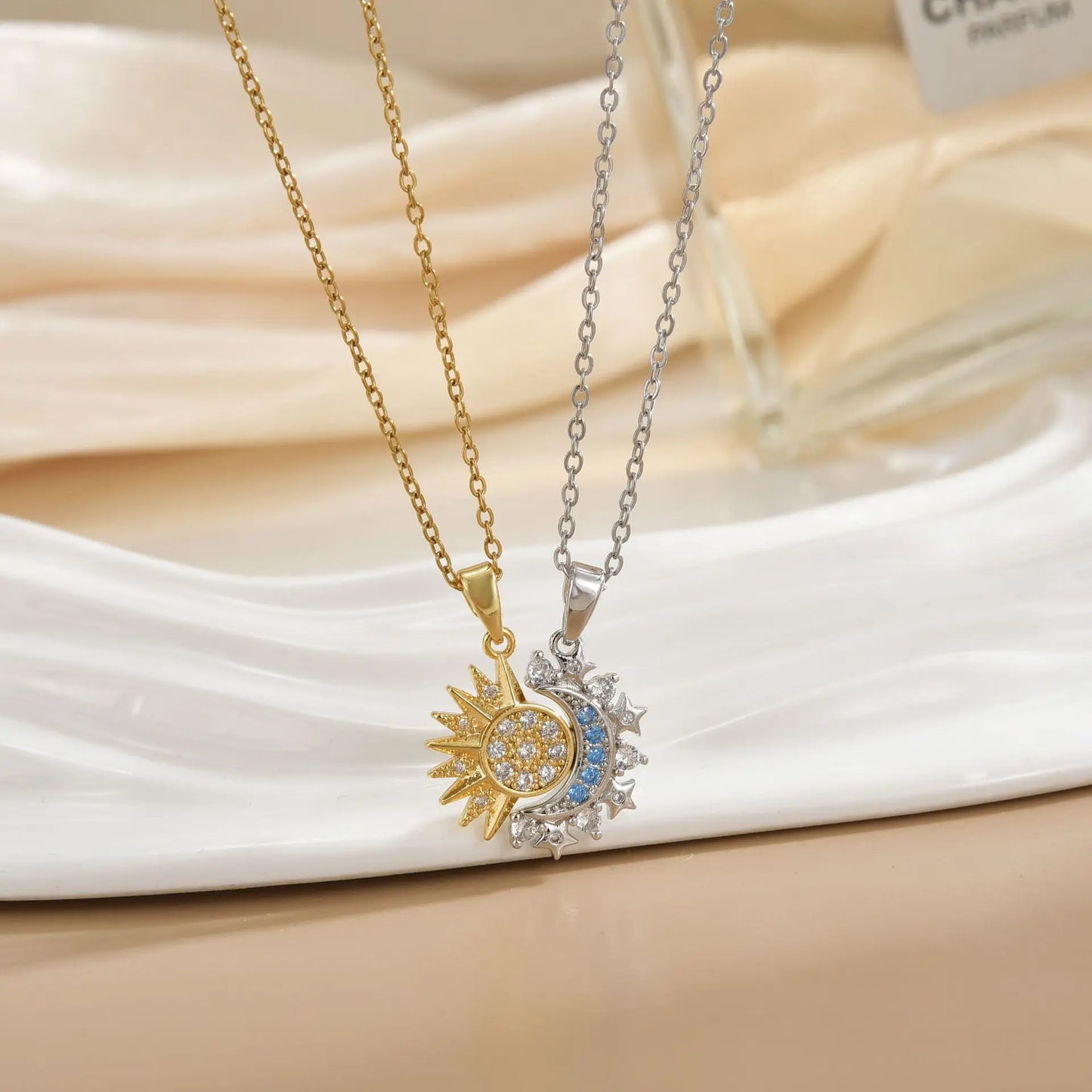 Collezione “Sun & Moon Bond” – Legami che Brillano