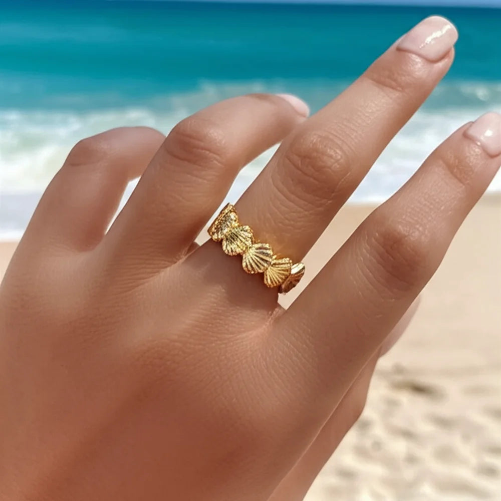 Anello con Conchiglia Vintage in Acciaio Inossidabile