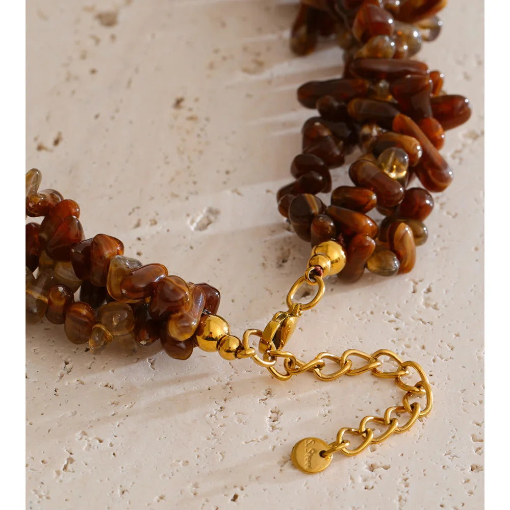 Collana “Amber Bloom” – Perline Naturali a Strati