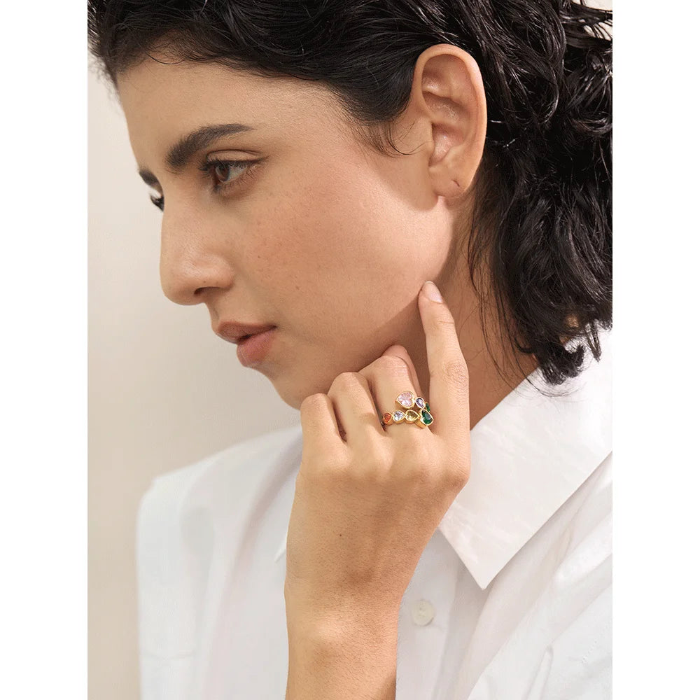 Anello Regolabile Cuori in Zirconia – Acciaio Inossidabile Oro