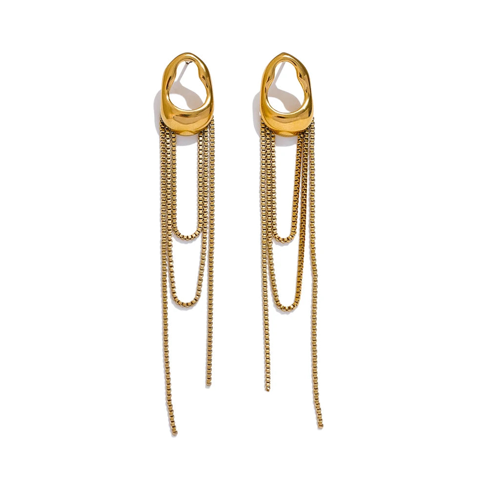 Orecchini “Flusso di Luce” – Design moderno con catene pendenti