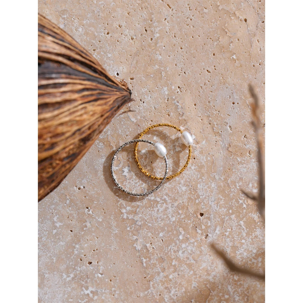 Anello Sottile con Perla Naturale – Acciaio Inossidabile Oro & Argento