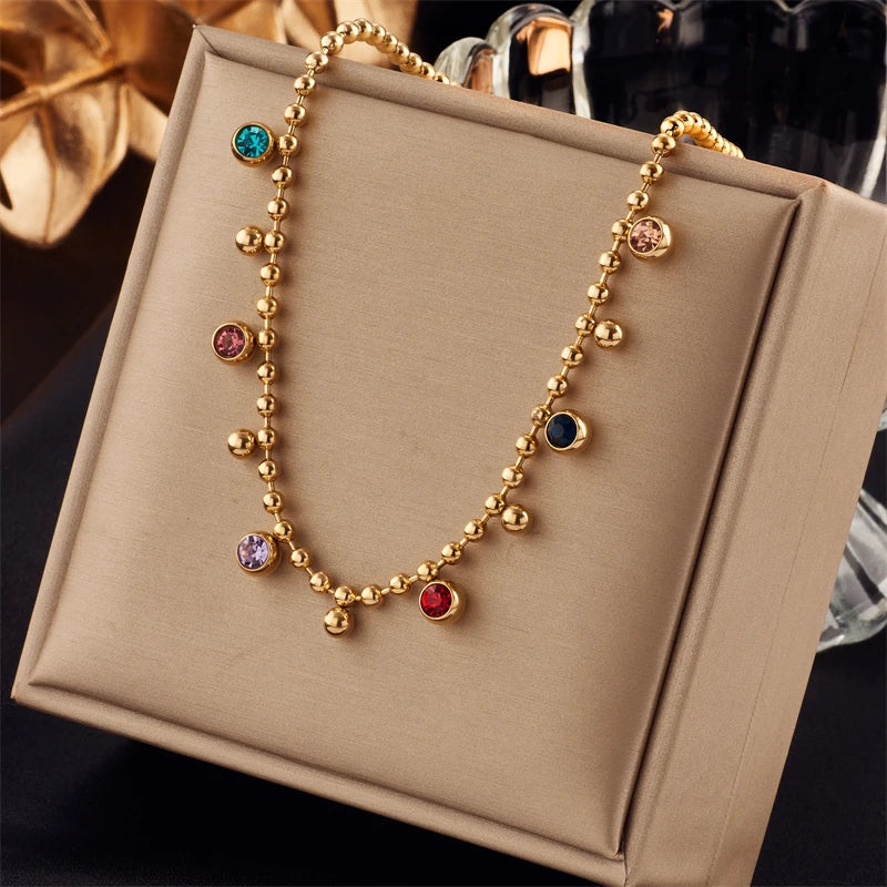 Arcobaleno di Cristallo – Collana a Sfera in Acciaio Lucente