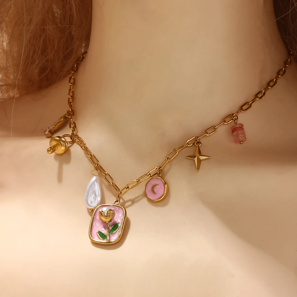 Collana Tulipano Smaltato – 2 varianti rosa o bianco – Acciaio dorato impermeabile