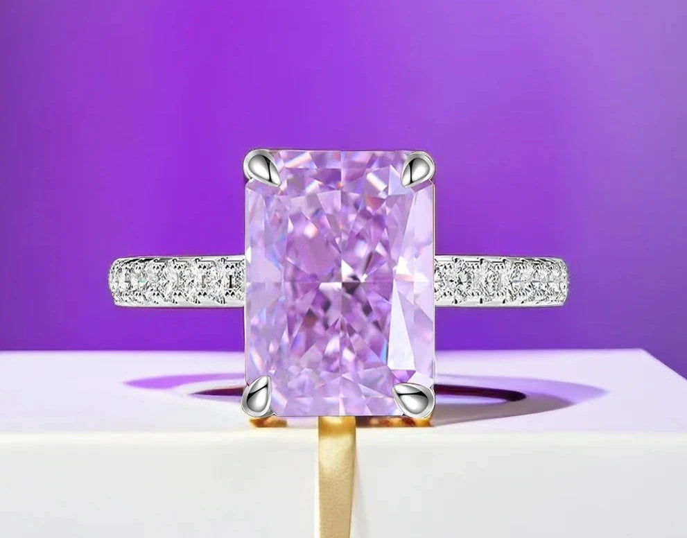 Anello “Crystal Shine” in Argento S925 – Taglio Ghiaccio Premium