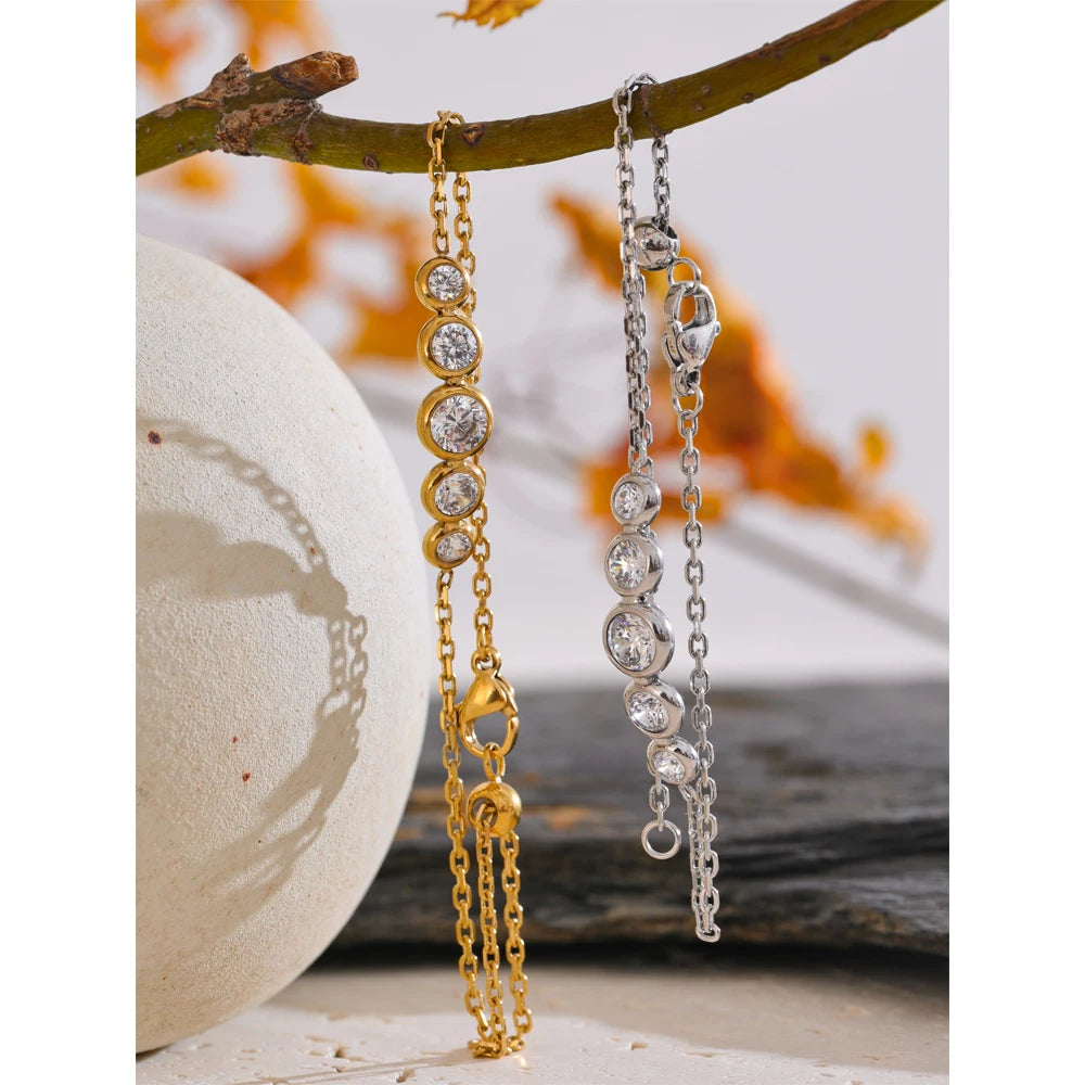 Bracciale “Luna Line” – Eleganza Brillante al Polso