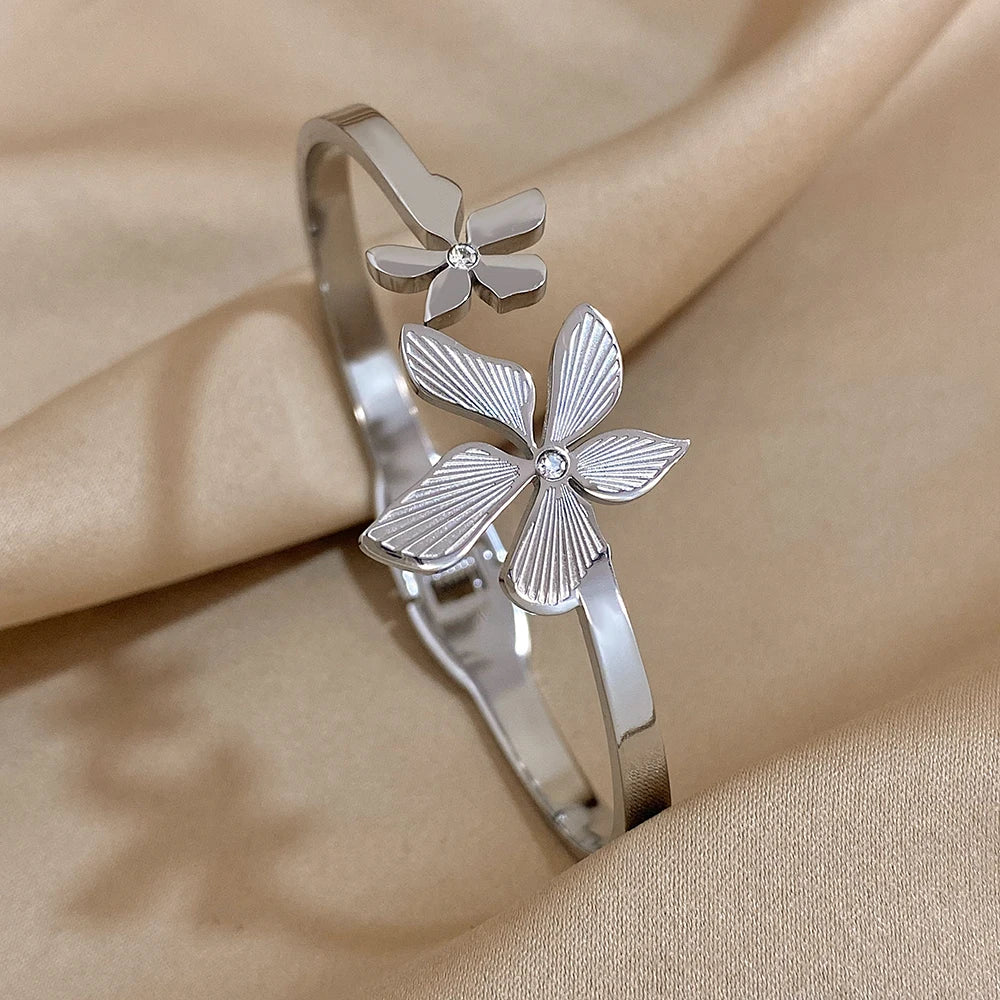 Collezione "Petali d’Onda"