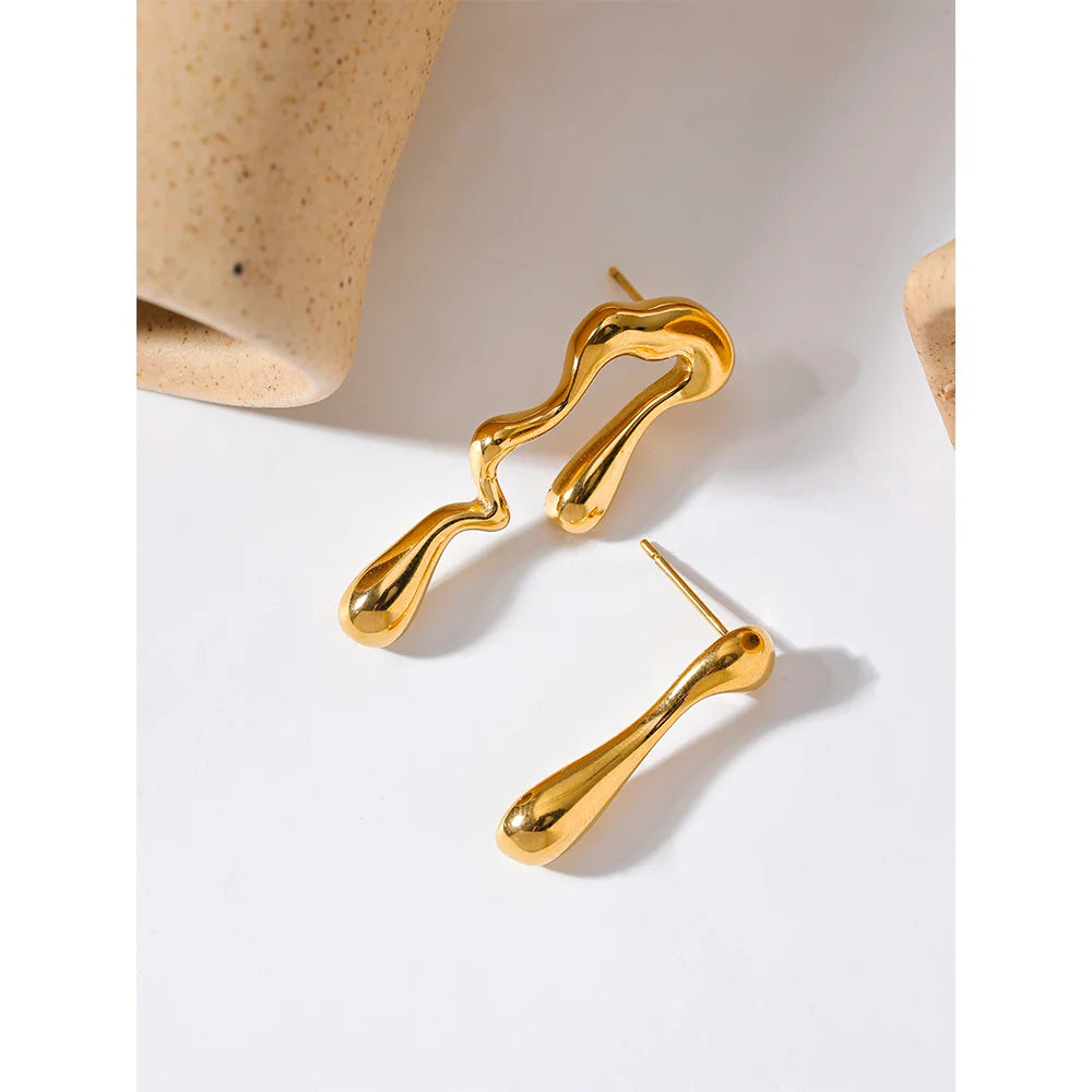 Orecchini Asimmetrici Oro Design Organico
