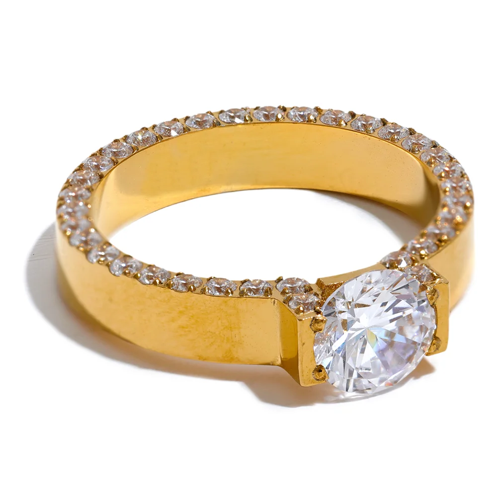 Anello Elegante con Zircone – Acciaio Inossidabile Oro o Acciaio