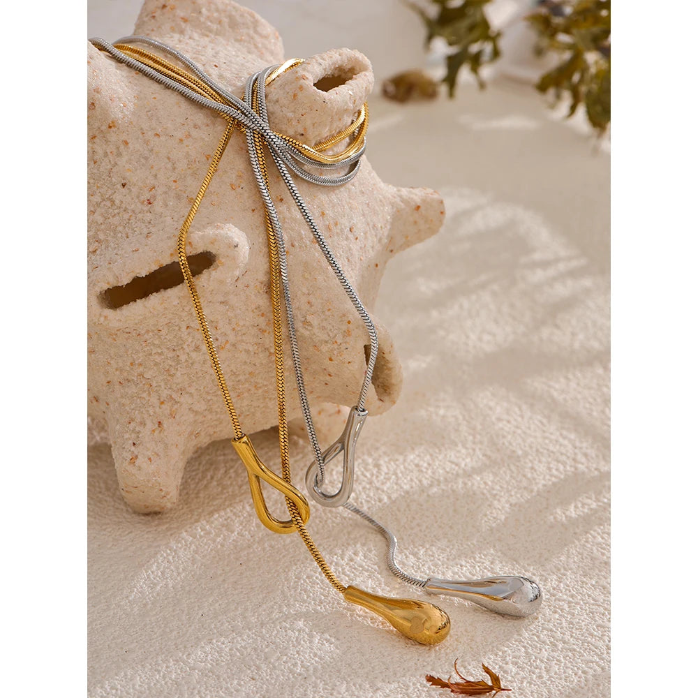 Collana a catena con pendente a goccia – Oro o Argento, acciaio inox impermeabile