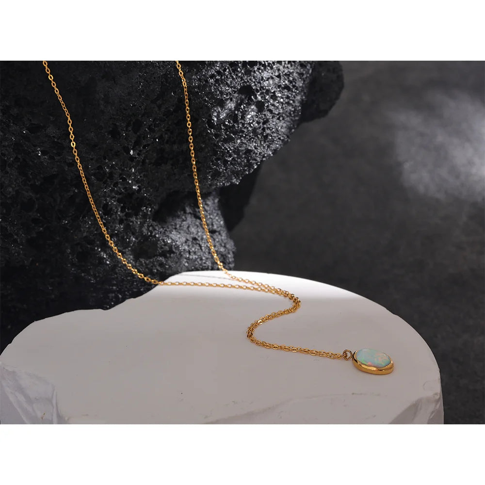 Collana Minimal con Pendente in Opale – Acciaio Inossidabile Oro o Platino