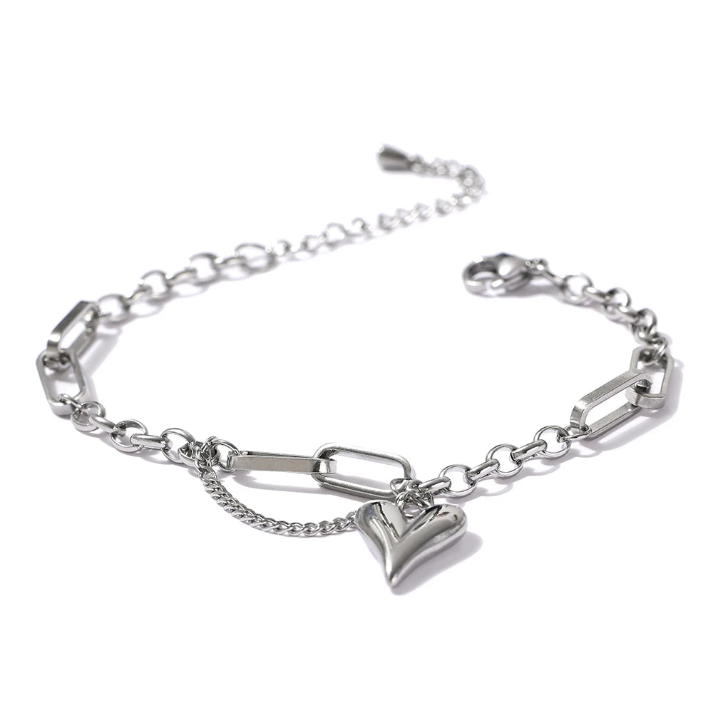 Collana e bracciale con ciondolo a cuore in acciaio