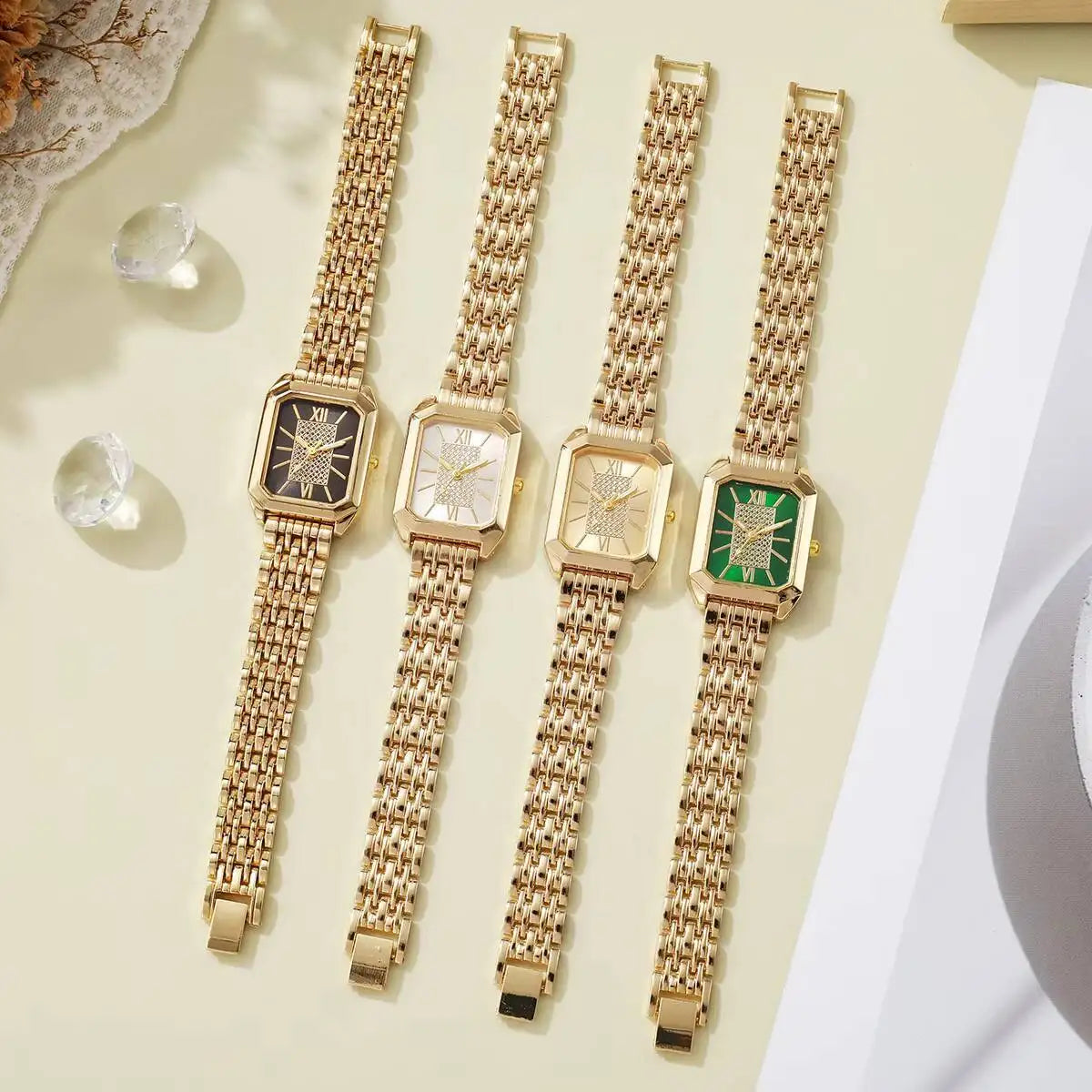 Orologio “Golden Starline” – Eleganza Rettangolare