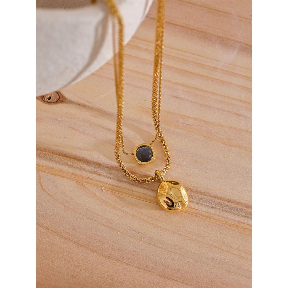 Collana “Earth Glow” – Doppio Strato & Pietra Naturale