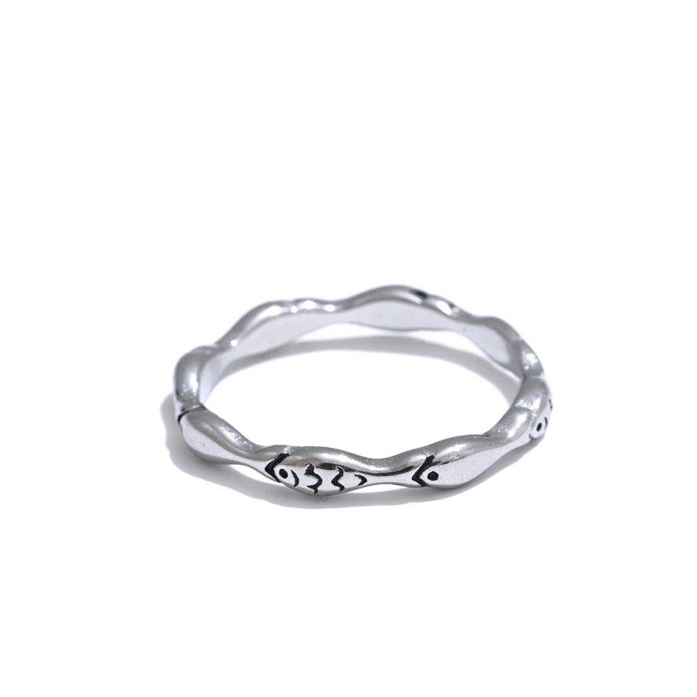 Anello Pesci Gemelli – Minimal Chic in Acciaio