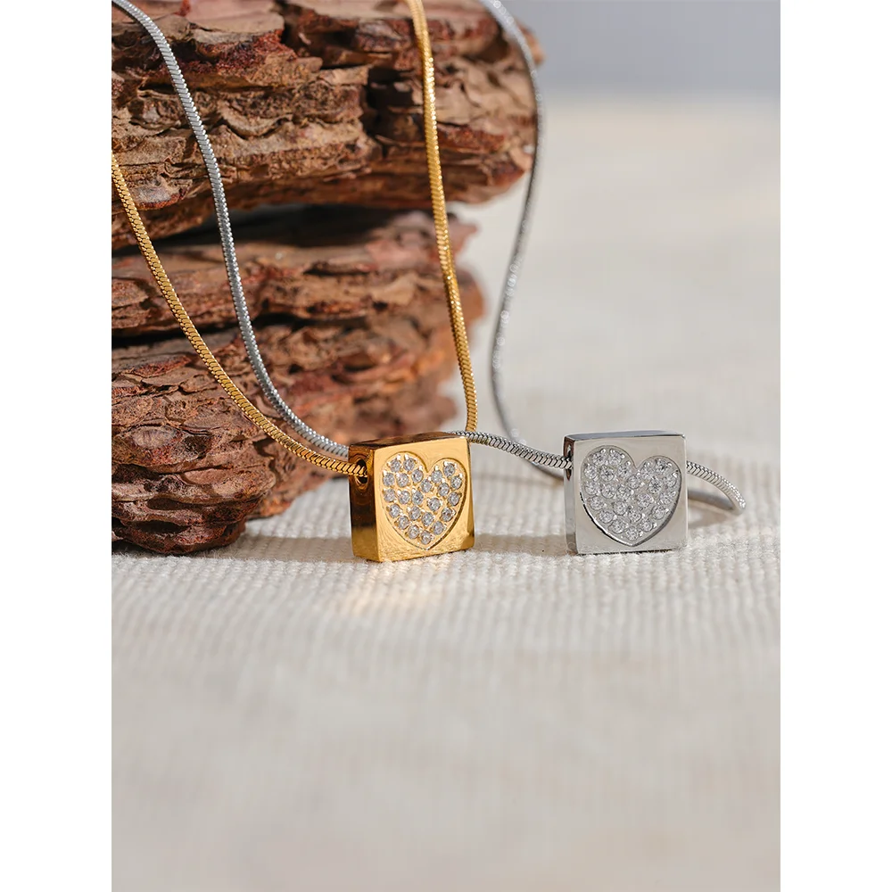 Collana Cuore Luminoso – Amore Infinito