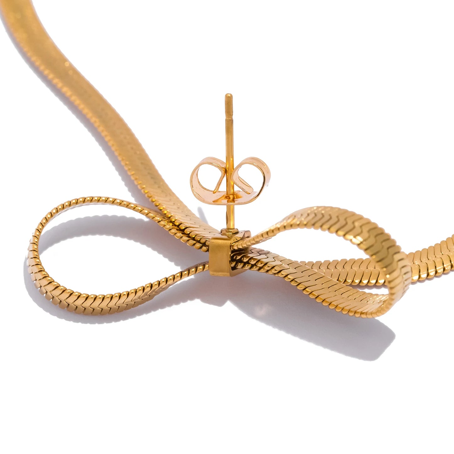Orecchini Fiocco con Nappa – Eleganti e raffinati