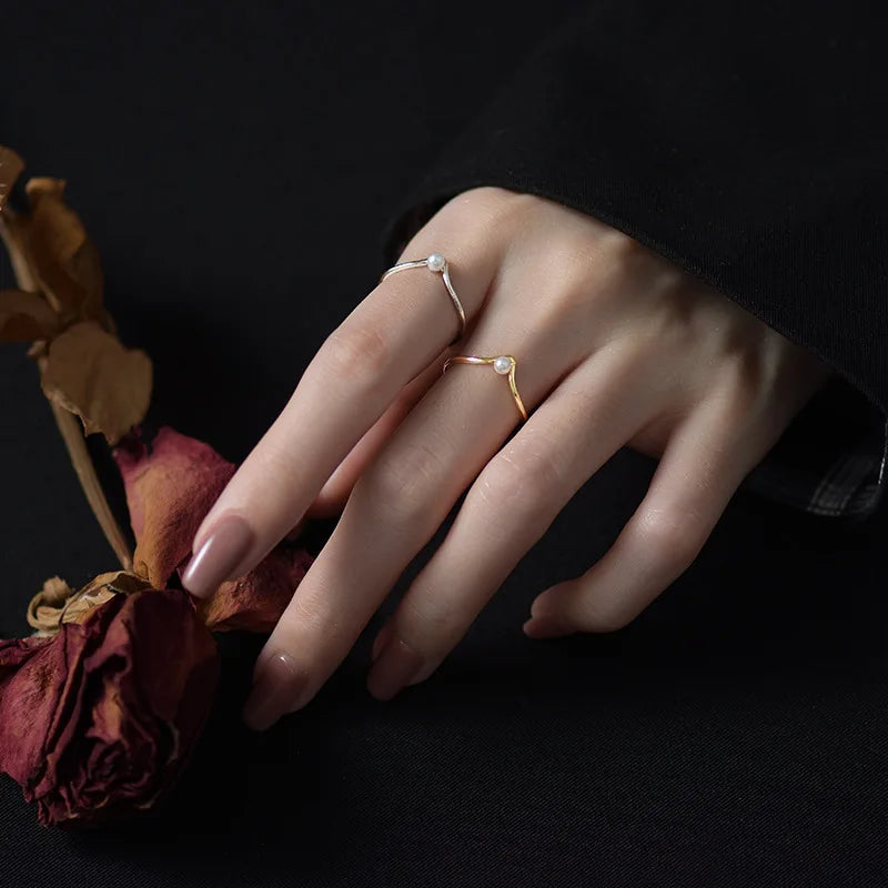 V di Perla – Anello regolabile in argento 925